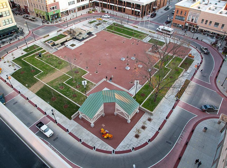 aerial photo of park central square: a road surrounding an open square